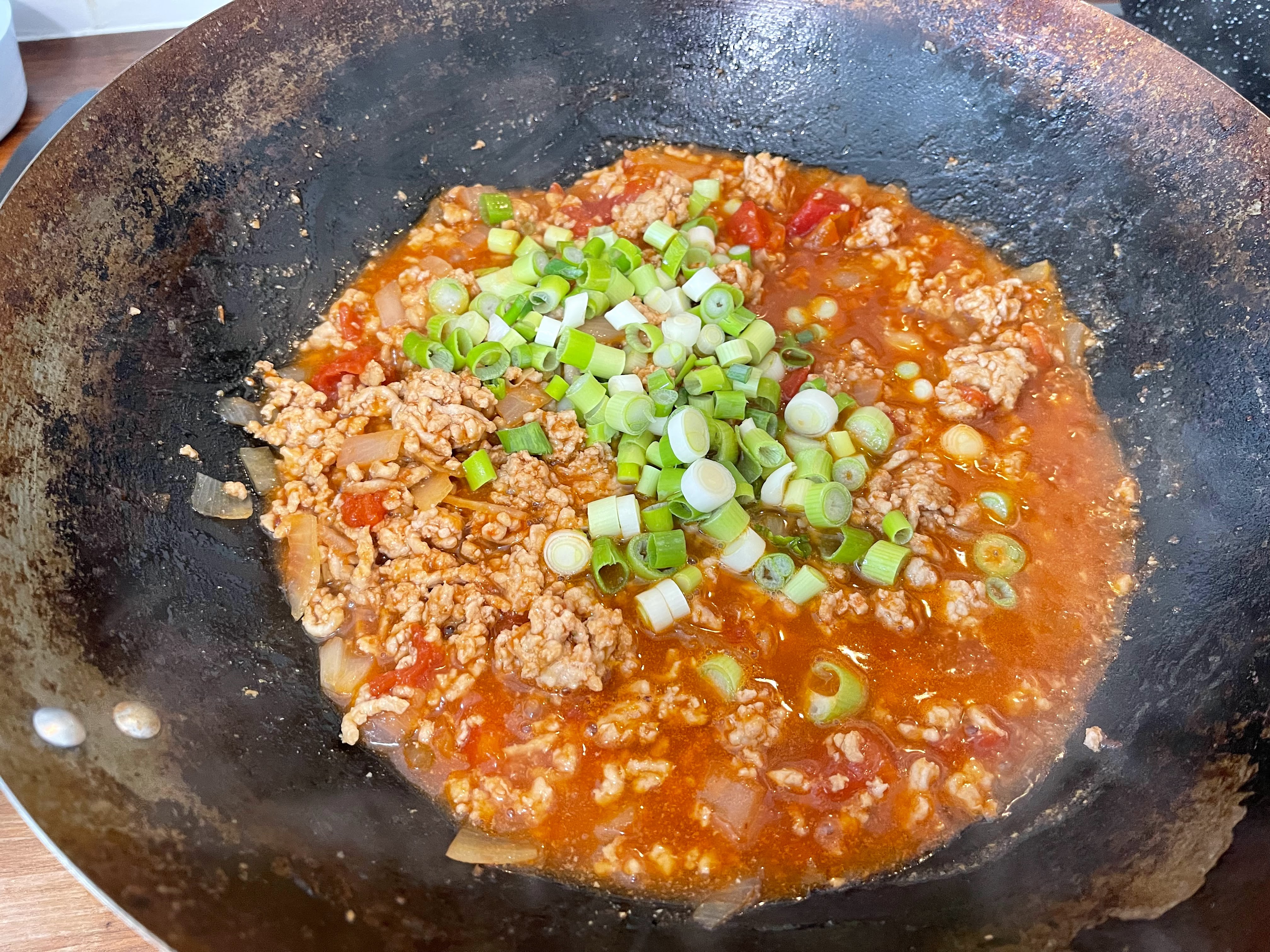 Chinese-Style-Tomato-Pork-Udon