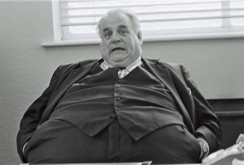 Cyril Fat Cunt Smith probably died of shame after watching fat cunts