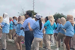 Prabowo Subianto Gelar Senam Bersama dengan Emak-emak di Hambalang