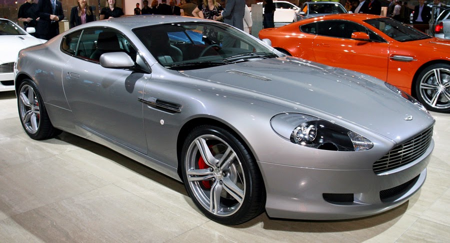 Aston Martin DB9 LM