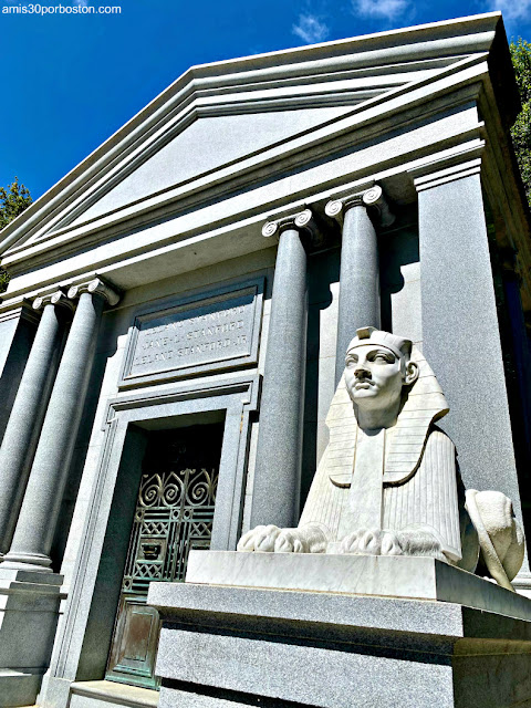 Mausoleo de la Familia Fundadora de la Universidad de Stanford