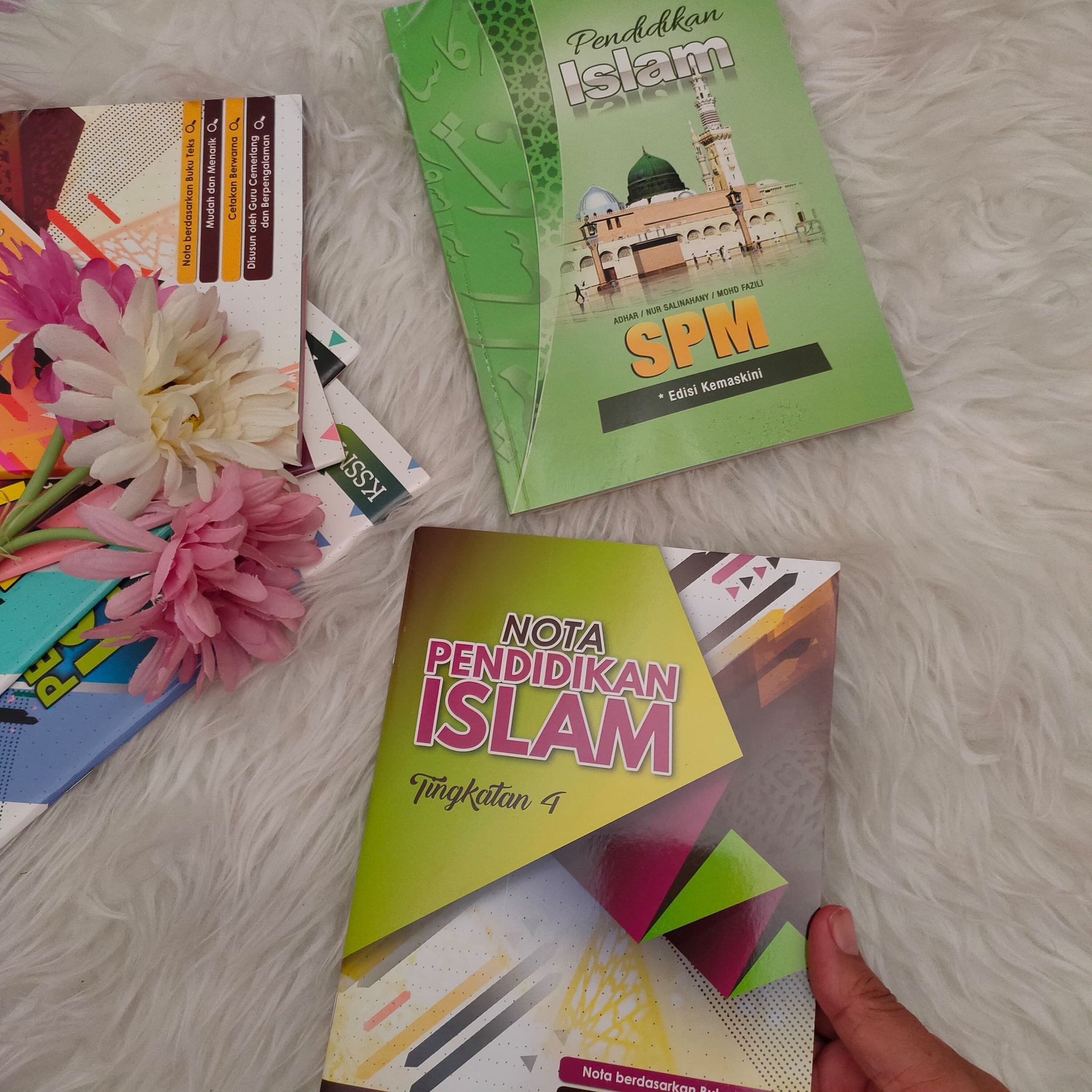 Buku Rujukan Pendidikan Islam Yang Padat dan WarnaWarni Buat Anak