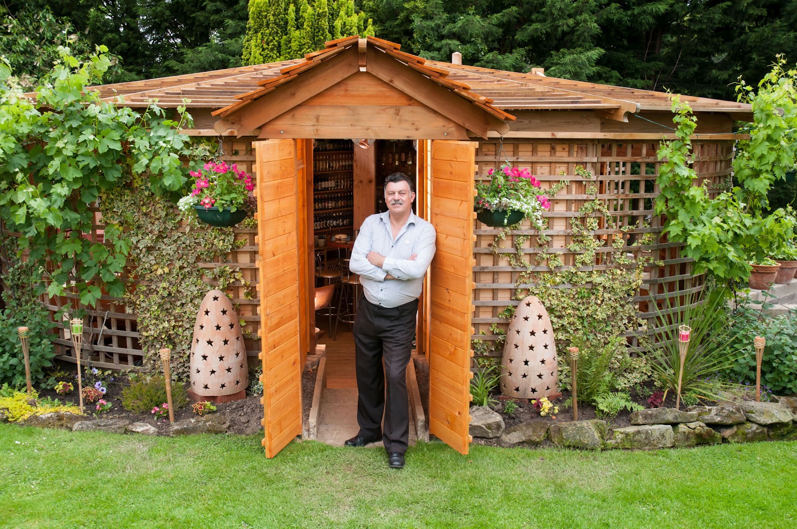 Shedworking: Woodhenge pub shed wins Shed of the Year 2012