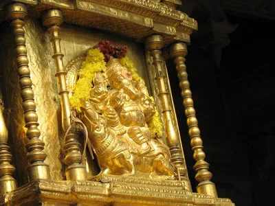 Ornate Vinayaka at base of Dhvaja Stambha