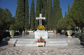 Entrada al cementerio de Guadalajara