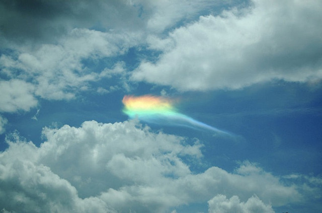 Pelangi Api, Fenomena Langit Paling Langka 