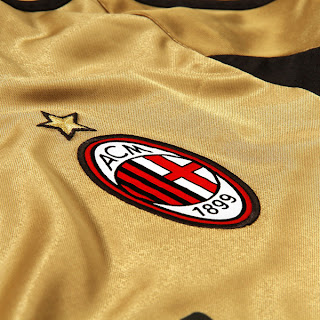 Resmi Apparel Adidas Luncurkan Jersey Baru AC Milan Third Musim 2013-2014