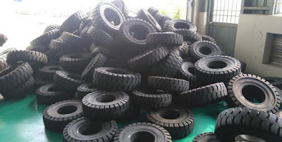 bánh xe nâng điện komatsu 0984942247