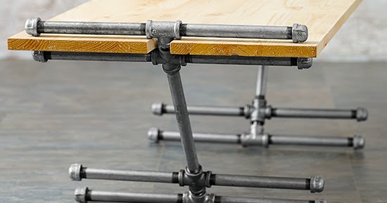 Desain meja unik menggunakan pipa besi ~ Teknologi 