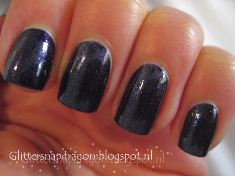 Nicole by OPI I'm a Pool For Love