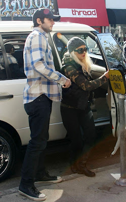 Christina Aguilera out for lunch at the Ivy Restaurant in West Hollywood