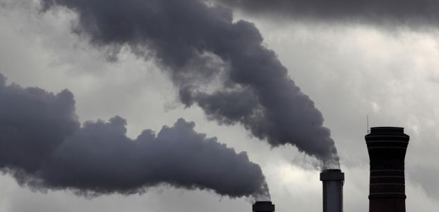 Fraude au CO2: l'argent coulait "à flots"