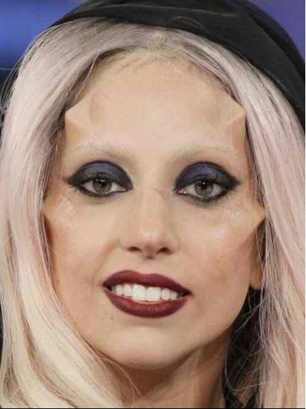 lady gaga horns face. Lady Gaga, who came up with