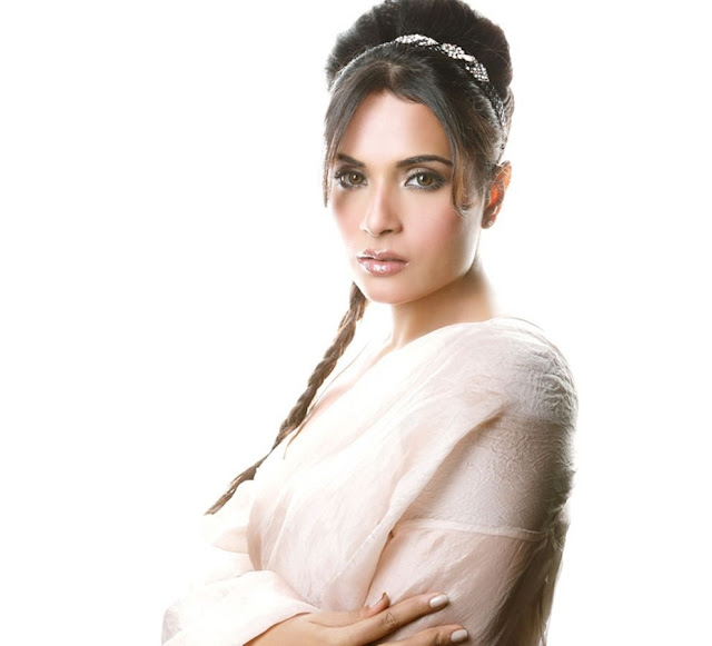 Beautiful Richa Chadda Wallpaper