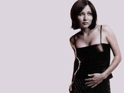 Shannen Doherty Hot Wallpaper