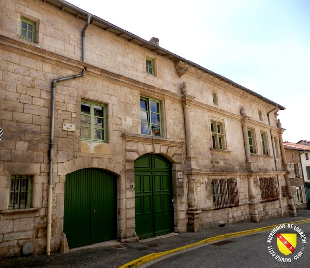 SAINT-MIHIEL (55) - Hôtel de Bousmard (XVIe siècle)