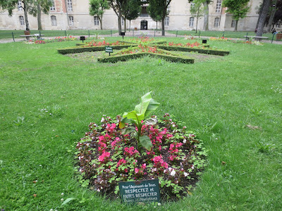 Quadrilatère Saint-Louis