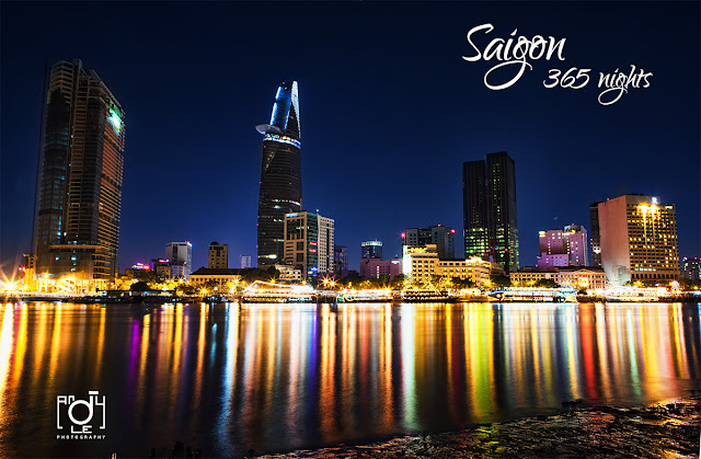 Saigon by night 