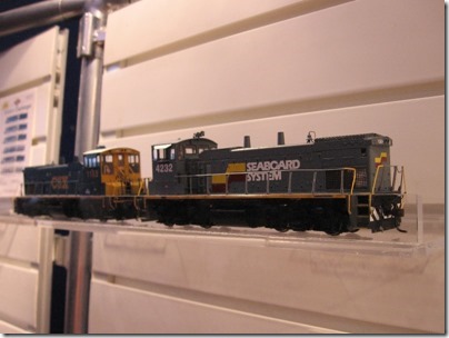 IMG_0663 HO-Scale MP15ACs by Athearn Genesis at the WGH Show in Puyallup, Washington on November 21, 2009