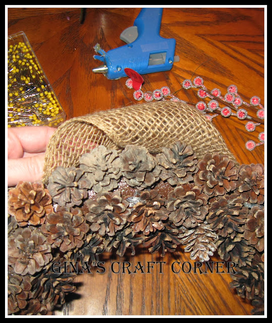 Pinecone Wreath-Gina's Craft Corner