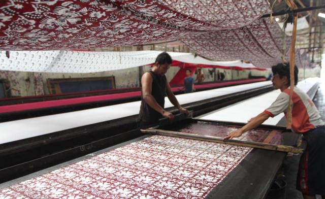 Batik Printing Artikel Tentang Batik