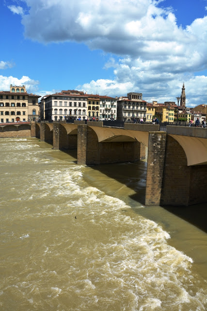 Florence Arno River Bridge