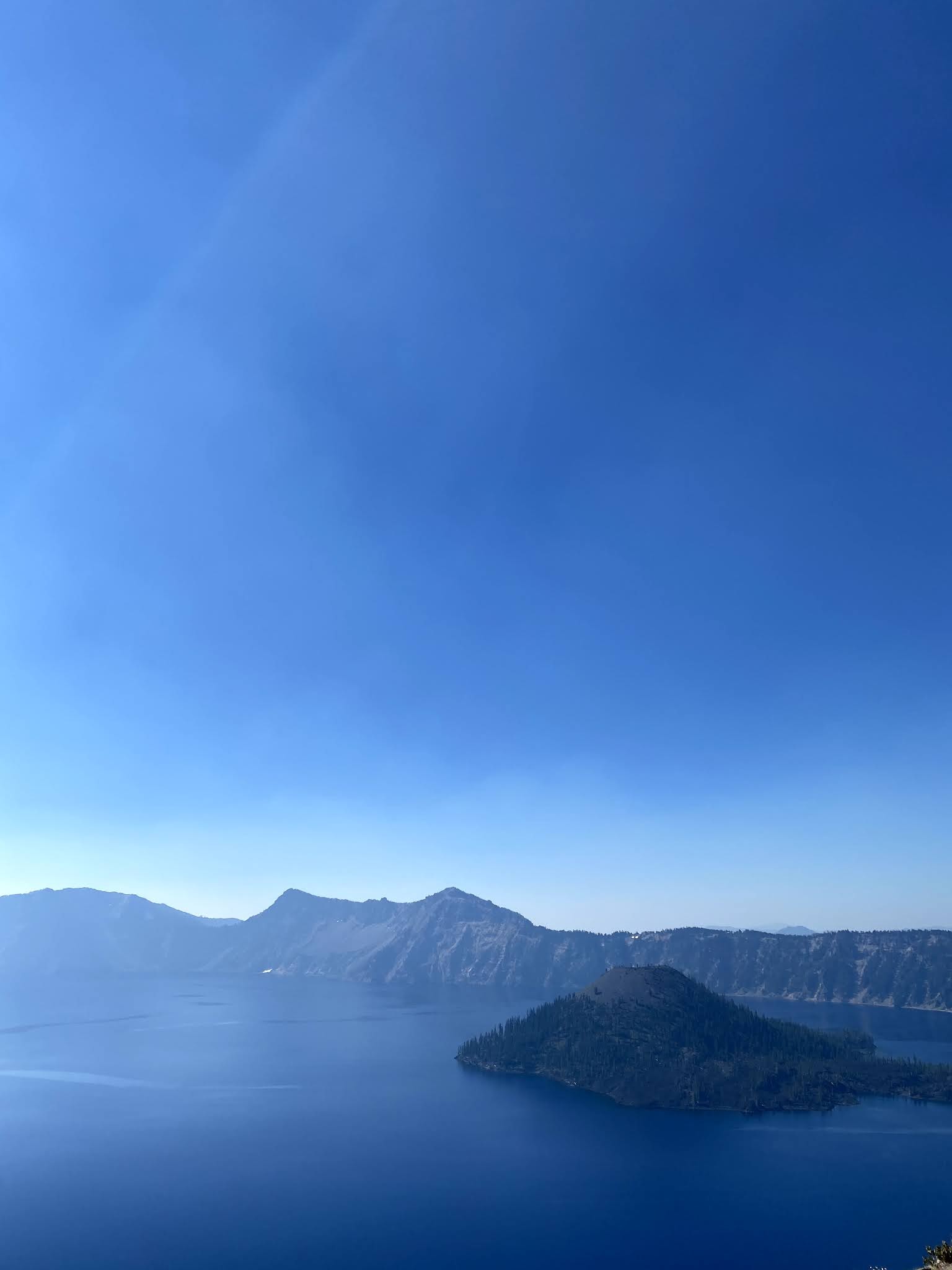 Crater Lake  | www.biblio-style.com