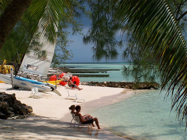 Rum Point Beach auf den Kaimaninseln in der Karibik