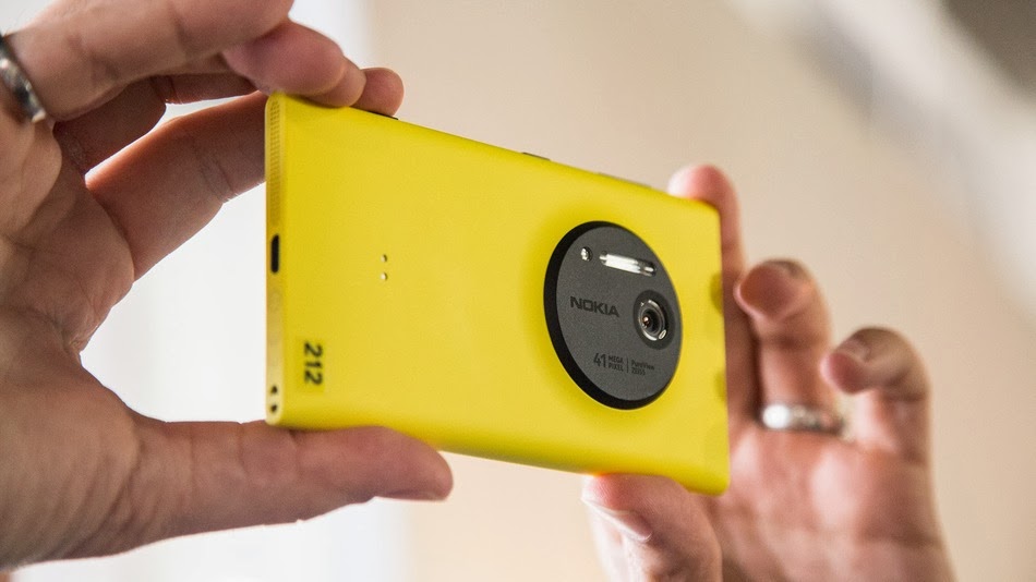 Nokia Lumia 1020 info