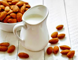 Leche bebida de almendras nutrición