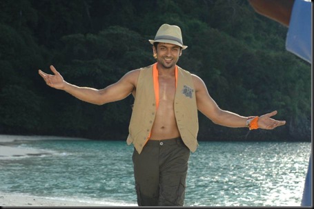 1surya 7am arivu latest stills