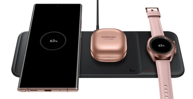 سامسونج تطلق Samsung Wireless Charging Trio إضافة إلى 20000mAh PD Power Bank  في كوريا الجنوبية.