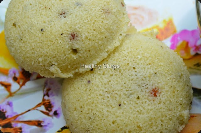 Spongy soft Rava Idlis