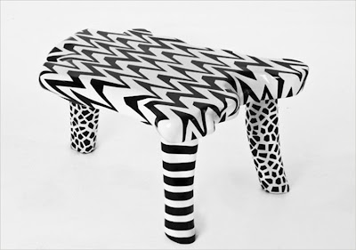 Black Furniture on Modern Minimalist Black And White Living Room Furniture Design