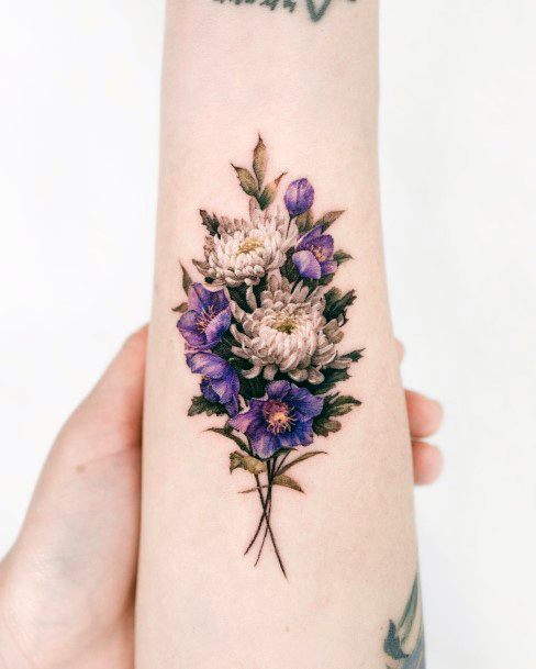 50 lindas tatuagens de buquê de flores | Veja e fique inspirada!