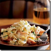 seafood-pasta-fettuccine-alfredo