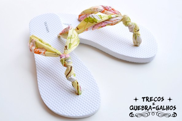 Trecos e Quebra-Galhos - DIY - Personalize seu Par de Chinelos de Borracha com Tecido