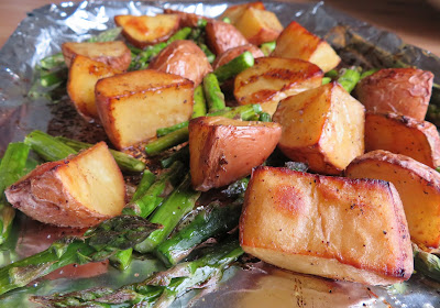 Balsamic Roasted New Potatoes & Asparagus