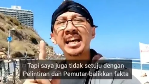 Abu Janda Tegaskan Dirinya Bukan Antek Zionis, tapi Benci Pemutarbalikan Fakta Terkait Kejahatan Israel