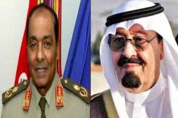 خادم الحرمين يؤكد للمشير عمق واستقرار العلاقات المصرية السعودية