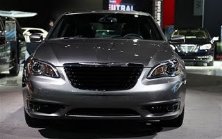 2012 Chrysler 200 S