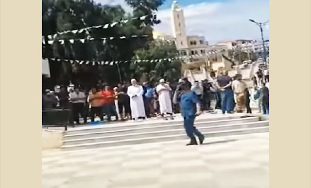 الجزائر ... جدل إثر تداول فيديو يظهر تدخل الشرطة لفض صلاة الجماعة