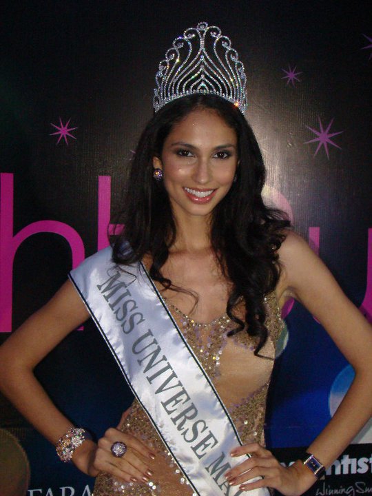 Miss Universe 2011 Contestant MISS MALAYSIA UNIVERSE 2011 Deborah Priya 