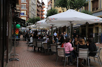 La zona de bares de la calle Zaballa celebra el Día del Orgullo Gay