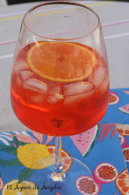  Receta de Aperol Spritz  El Ágora de Ángeles