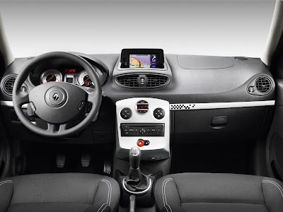 2010 Renault Clio S Car Interior