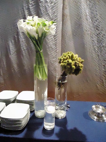 Como Fazer Vasinho de Flores Arranjo de Mesa para Festas 