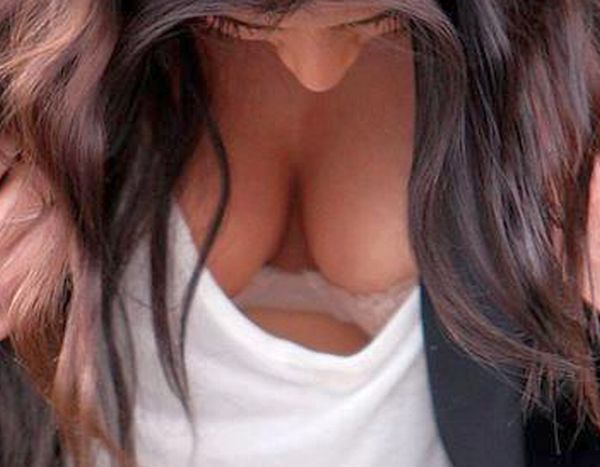 Kim Kardashian Downblouse 701 PM Read On 0 comments