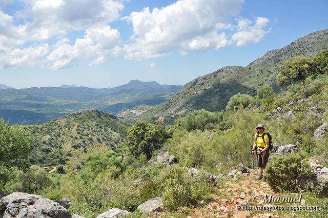 Circular Sierra Blanquilla y ascenso al Martin Gil