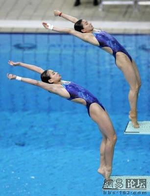 Atenas 2004 - Wu Minxia y Guo Jingjing, ganadoras en saltos de trampolín sincronizados